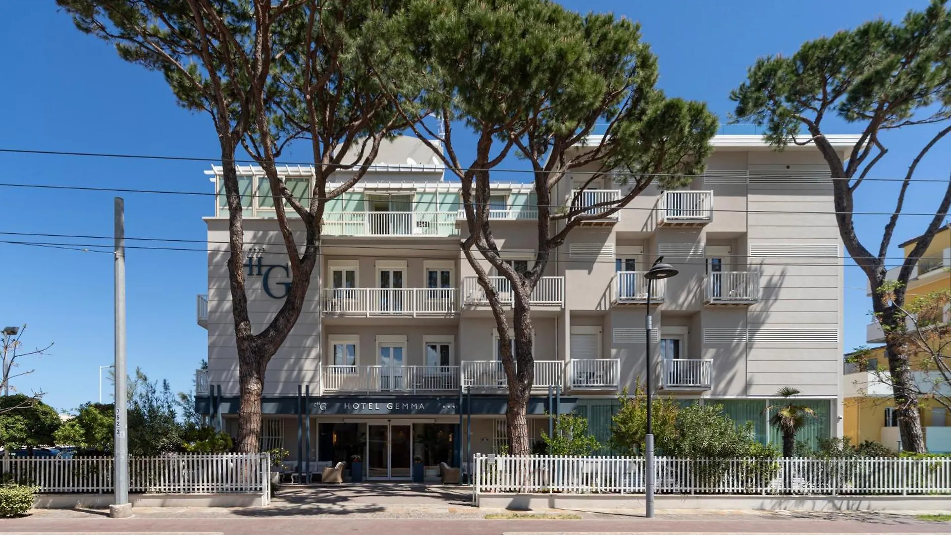 Hotel Gemma Ριτσόνε 3*,