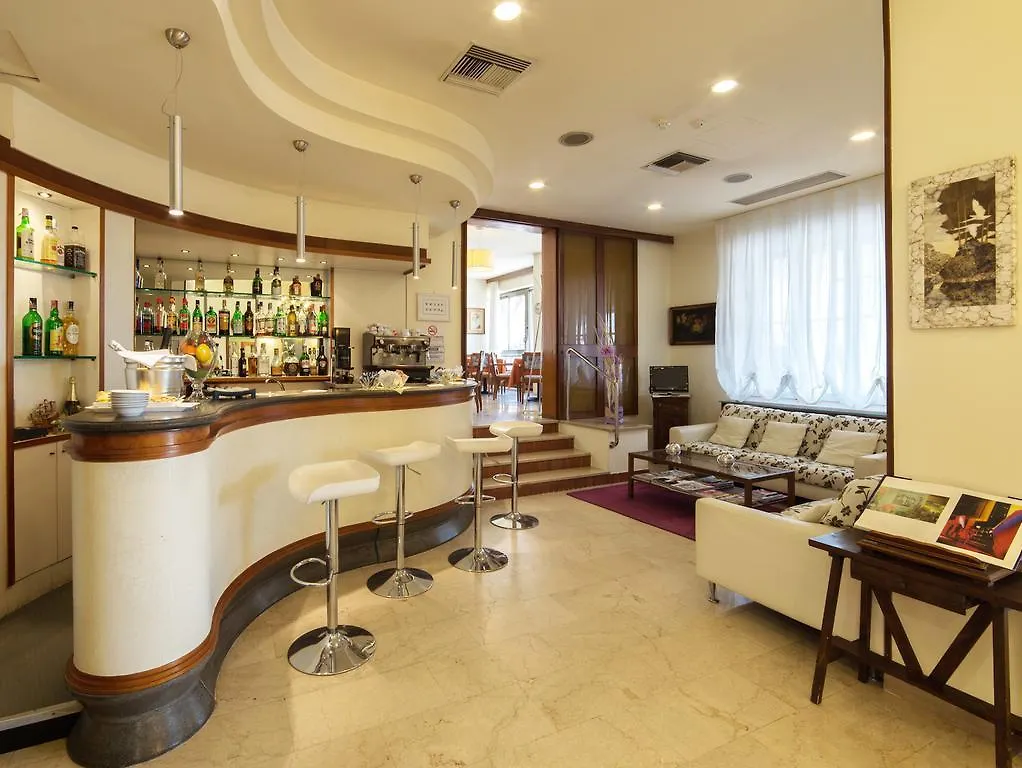 Hotel Gemma Riccione 3*,