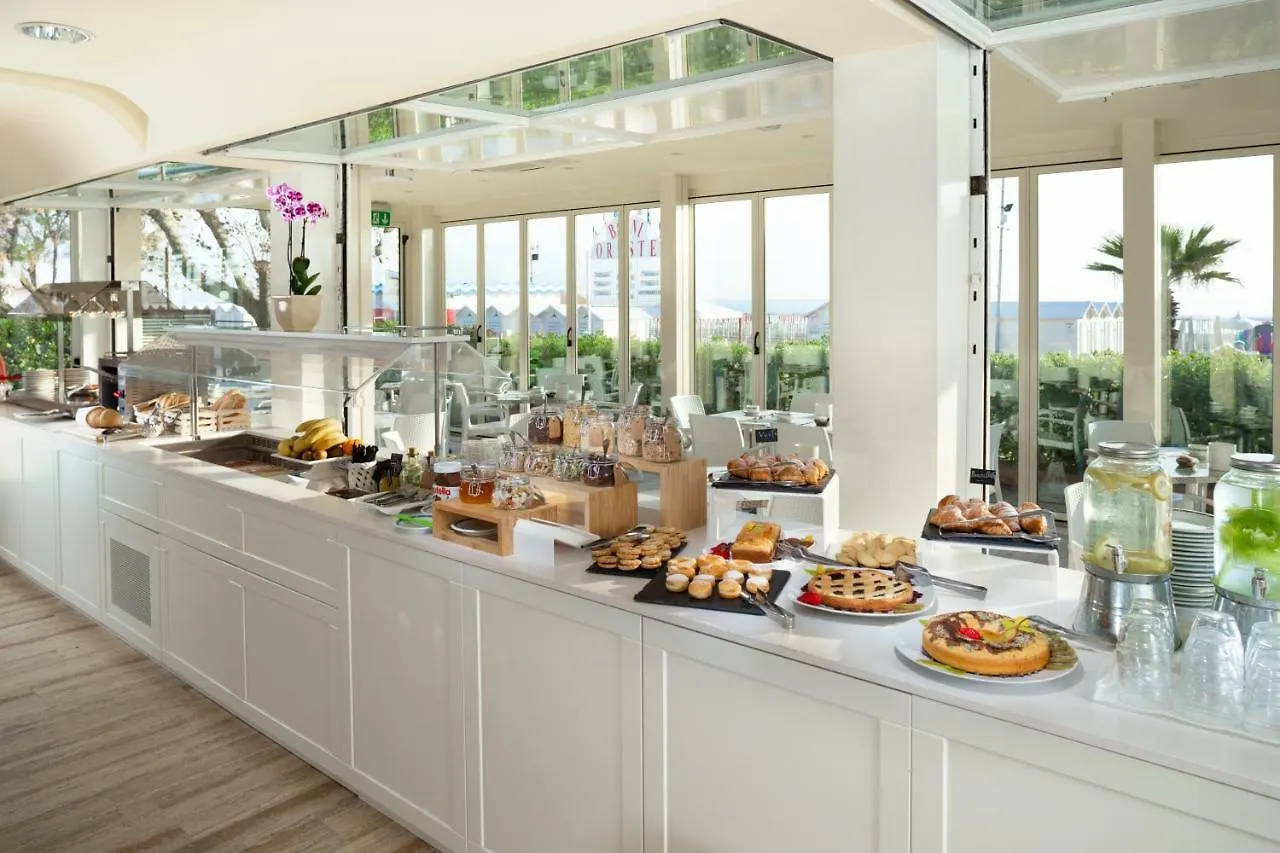 Hotel Gemma Riccione 3*,  Italien